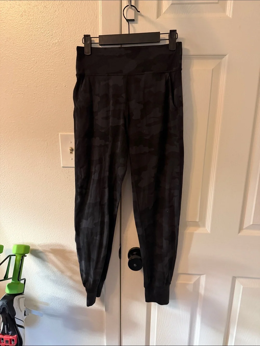 lululemon Heritage 365 Align Jogger 28” in Deep Coal Multi Size 6